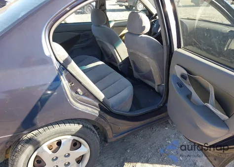 2004 Hyundai Elantra Gls/Gt z USA, uszkodzony, nr VIN KMHDN46D24U858228